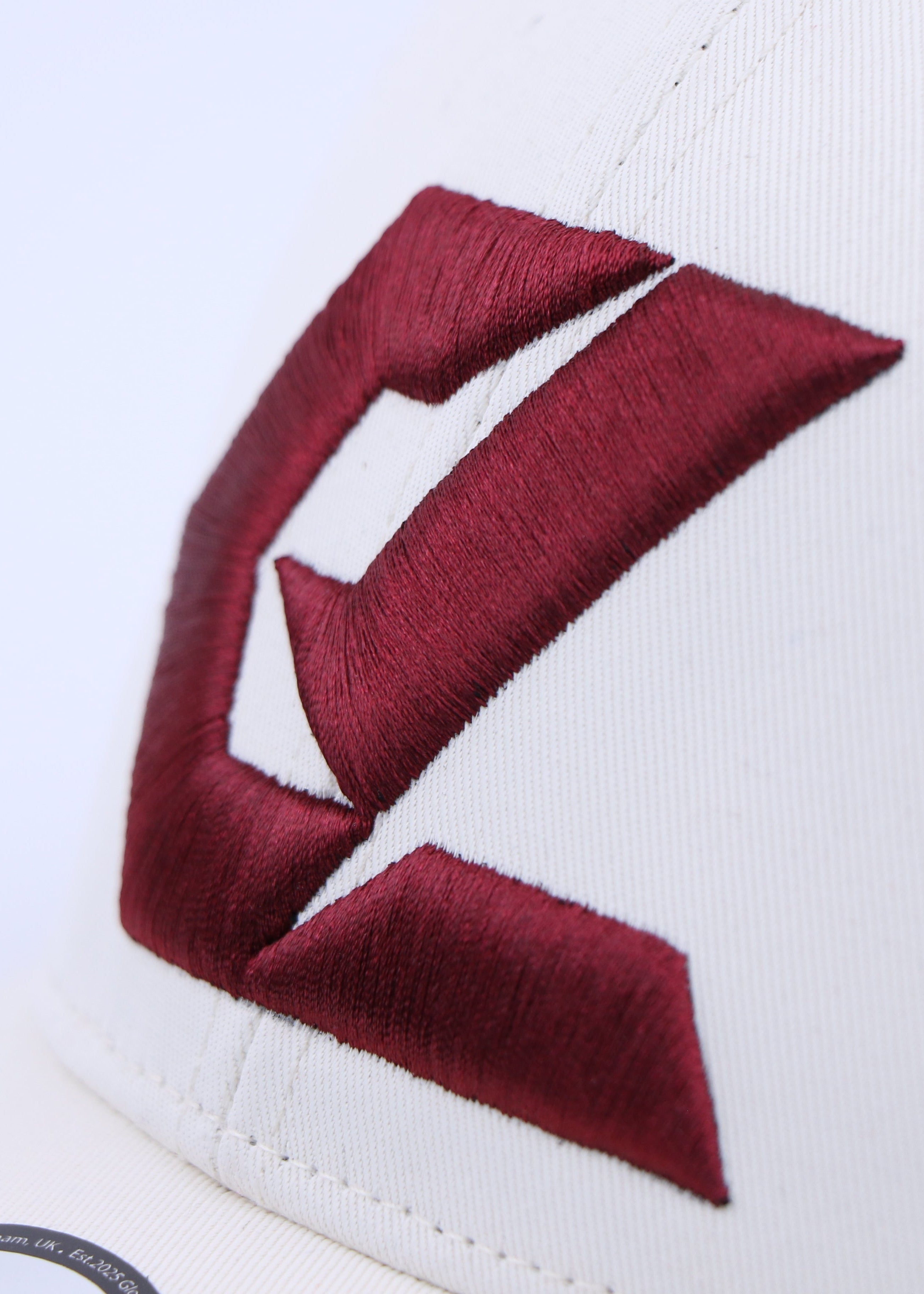 GLOIR Mesh Trucker Cap